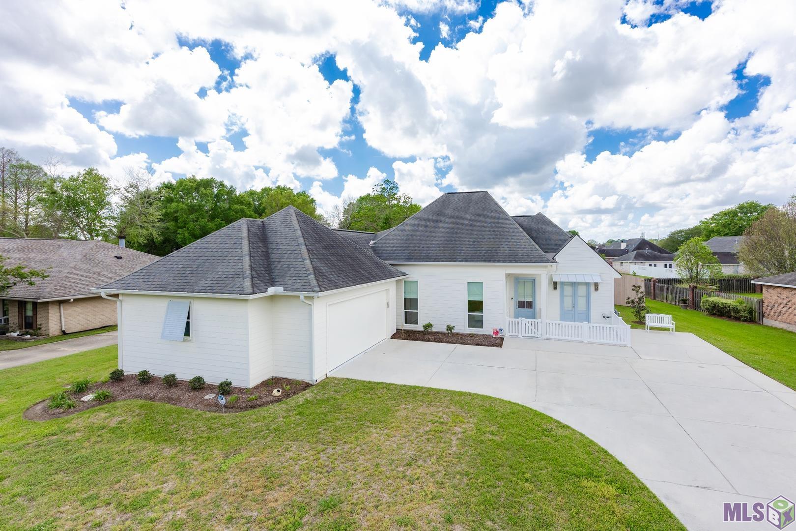 13534 Mary Edith Place Baton Rouge, LA 70809 - Photo 1 of 36 Gallery Image 1