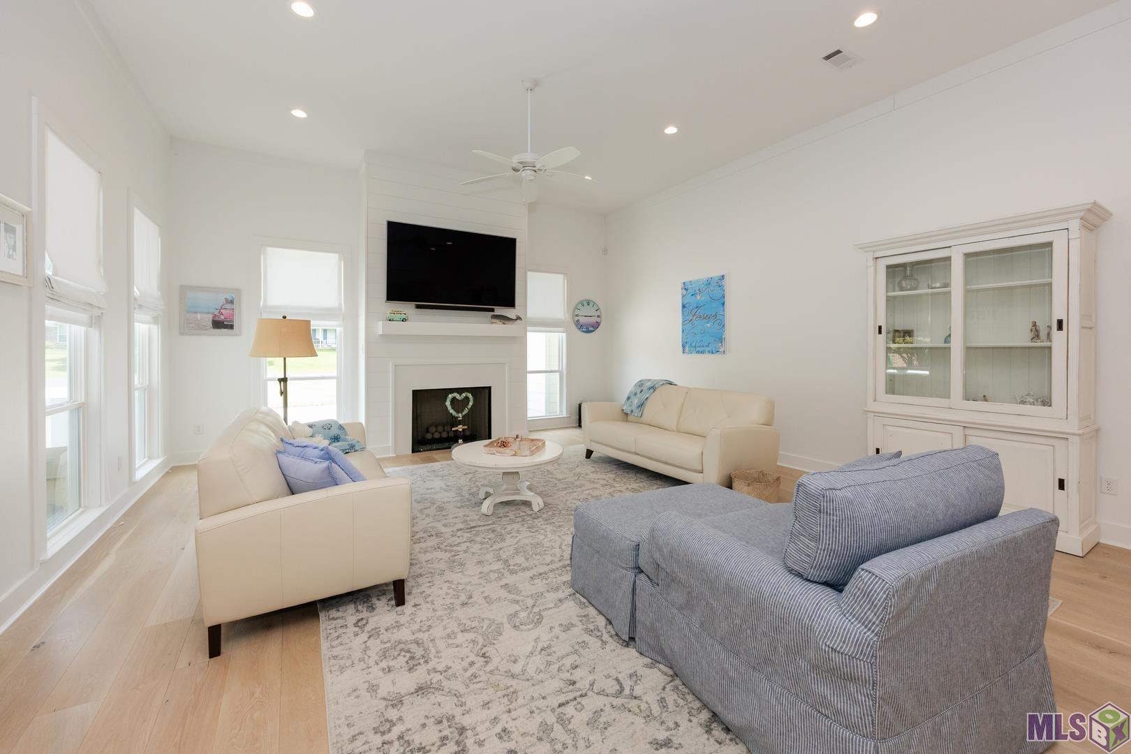 13534 Mary Edith Place Baton Rouge, LA 70809 - Photo 5 of 36 Gallery Image 5