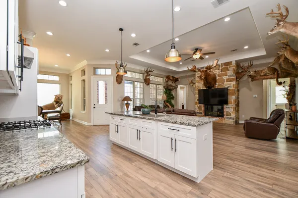 $1,275,000 | 1093 Sunderman Road, Eagle Lake, TX 77434