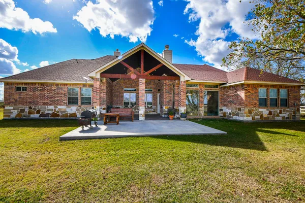 $1,275,000 | 1093 Sunderman Road, Eagle Lake, TX 77434