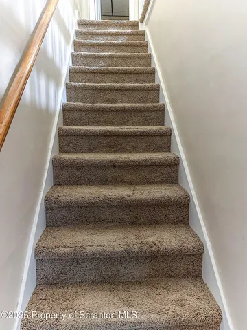 $1,750 | 1027 Woodlawn Street, Unit 2, Scranton, PA 18509