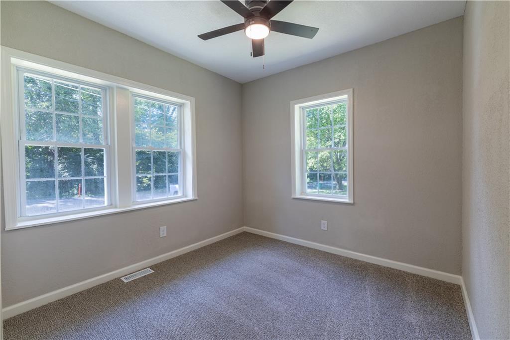 2701 Karnes Road St. Joseph, MO 64505 - Photo 10 of 36 Gallery Image 10