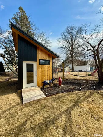 $319,900 | 1695 Jefferson Street, Galesburg, IL 61401