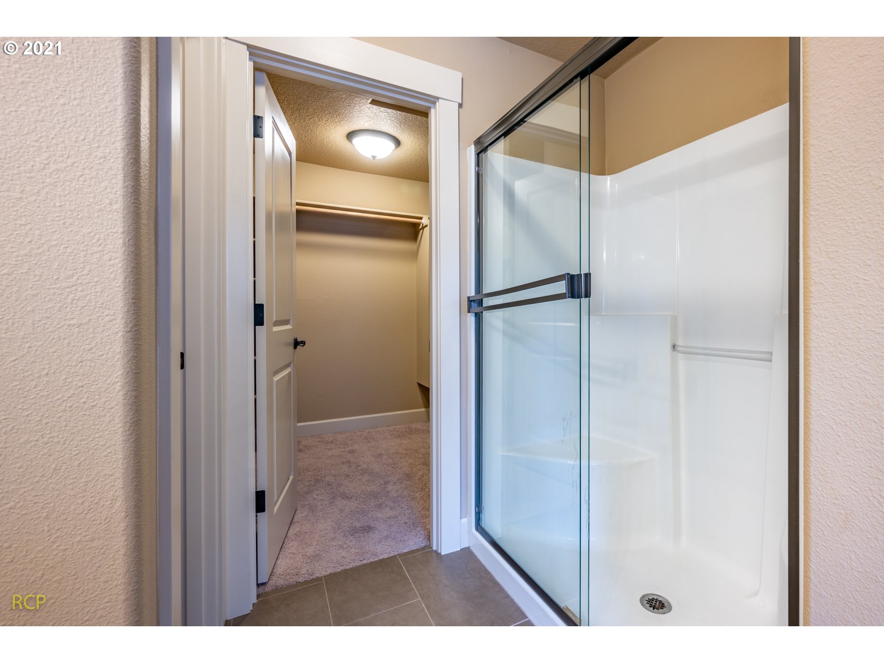 14687 South Thayer Road Oregon City, OR 97045 - Photo 11 of 19 Gallery Image 11