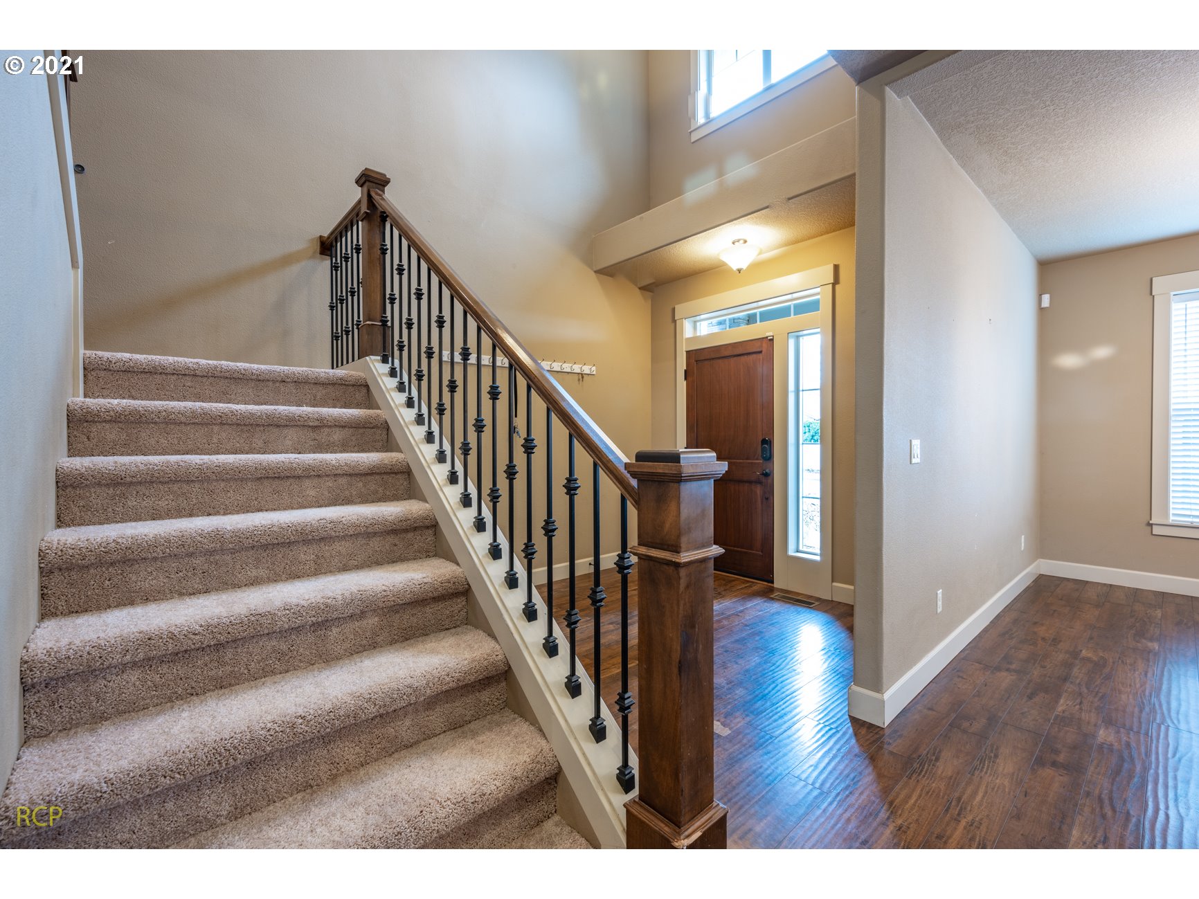 14687 South Thayer Road Oregon City, OR 97045 - Photo 3 of 19 Gallery Image 3