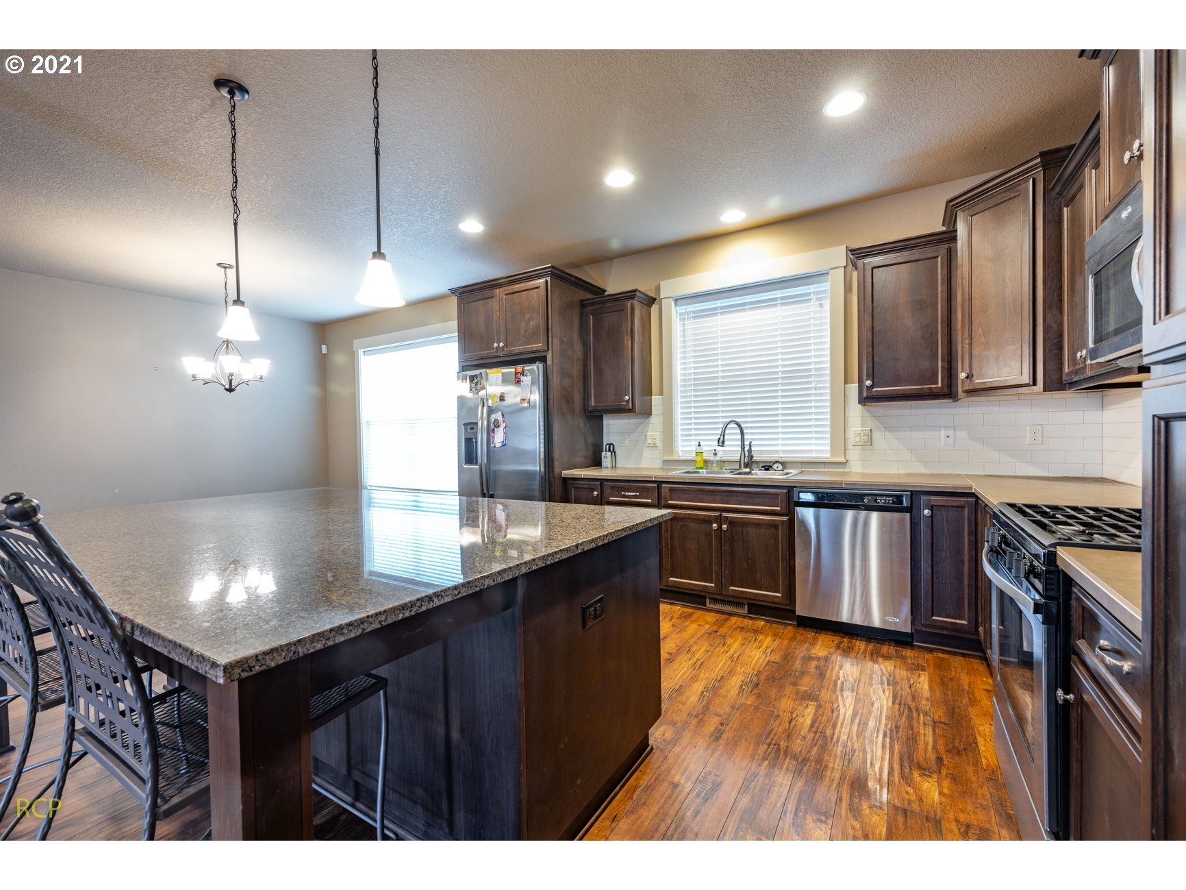 14687 South Thayer Road Oregon City, OR 97045 - Photo 5 of 19 Gallery Image 5
