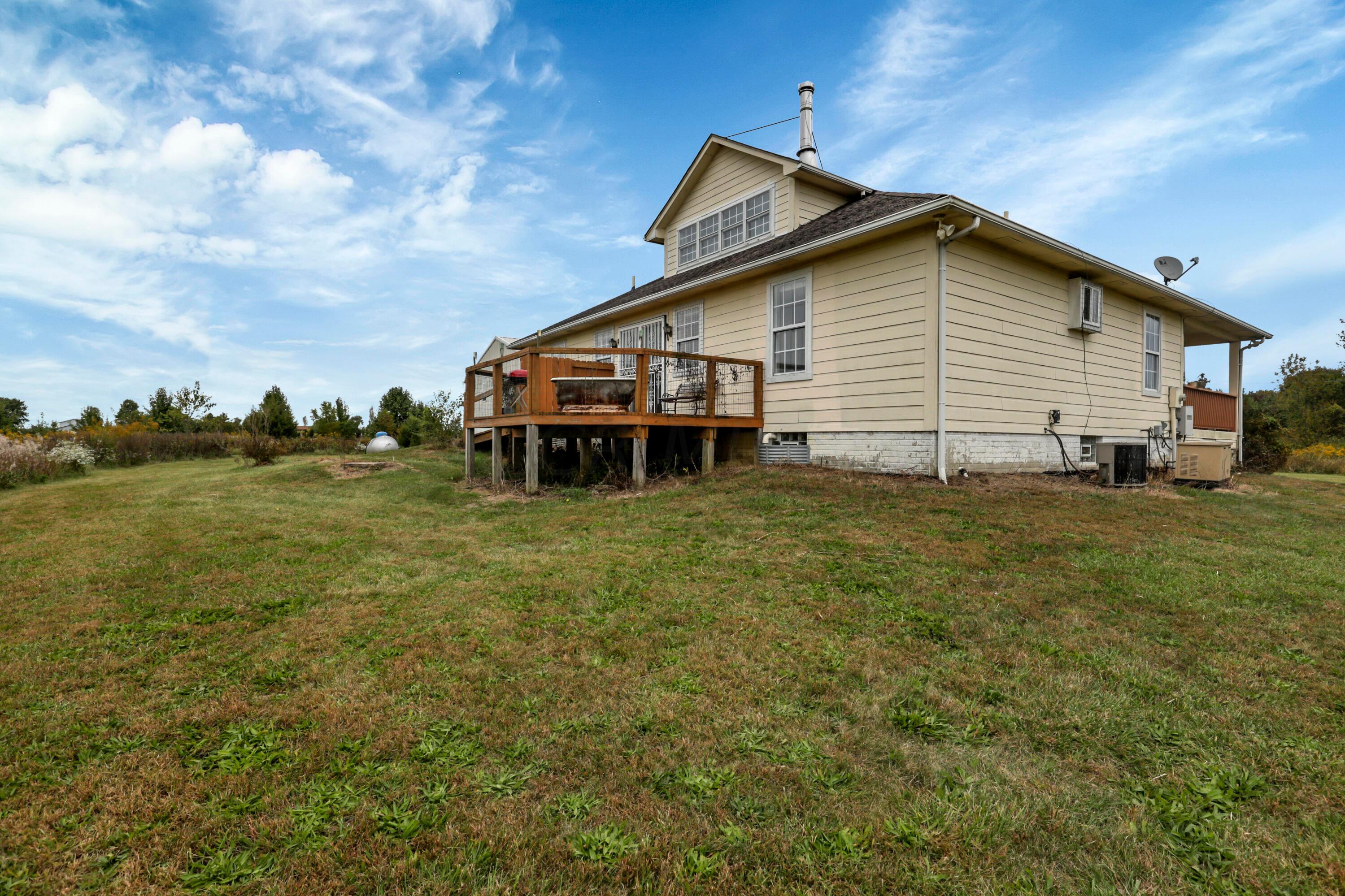7569 Young Road Orient, OH 43146 - Photo 18 of 74 0N4A5661