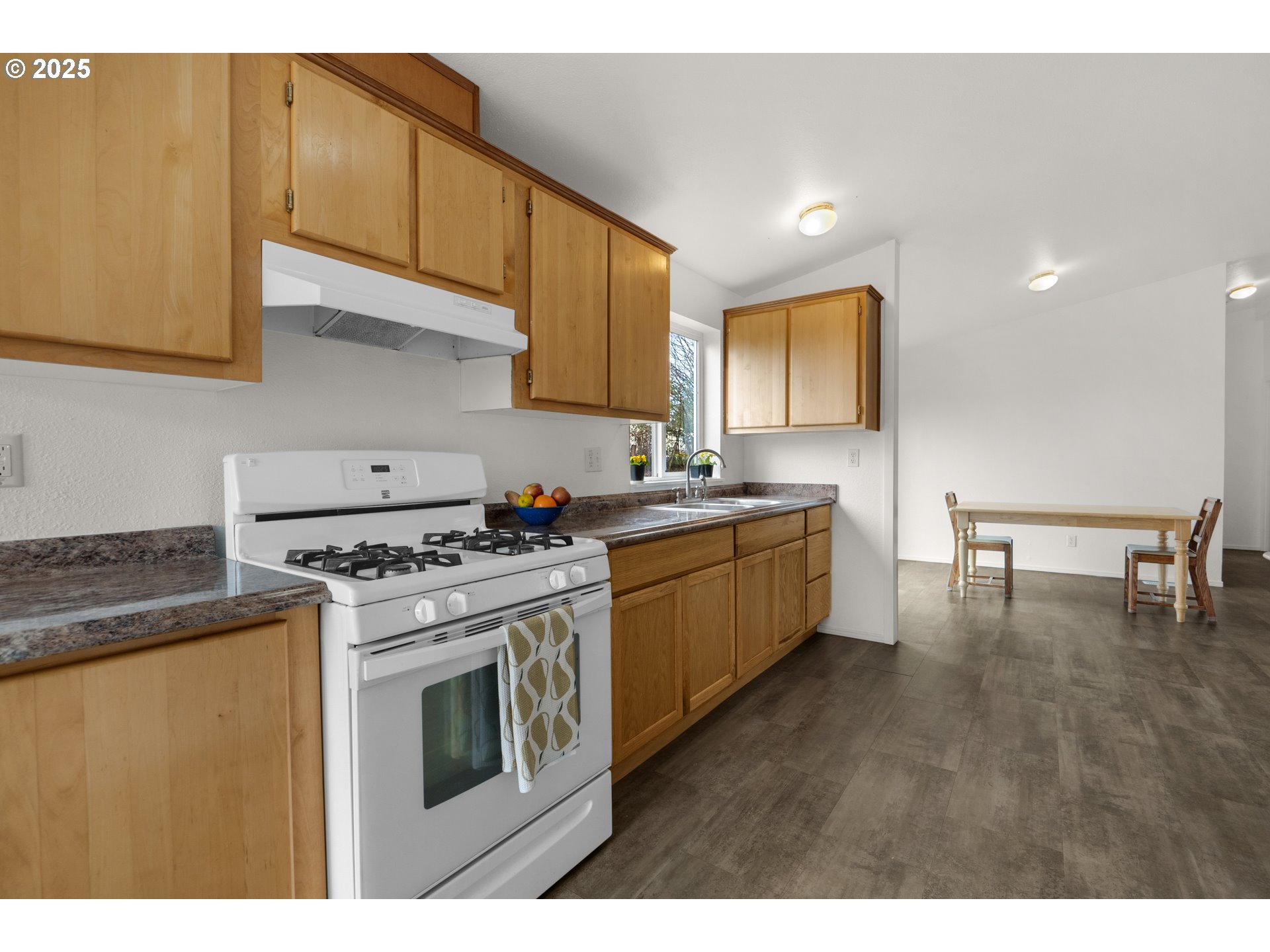 92976 Knappa Dock Road Astoria, OR 97103 - Photo 7 of 24 Gallery Image 7