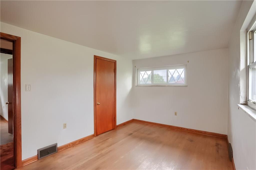 184 Florence Road New Brighton, PA 15066 - Photo 25 of 38 Gallery Image 25