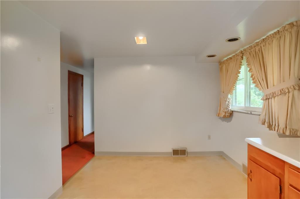 184 Florence Road New Brighton, PA 15066 - Photo 27 of 38 Gallery Image 27