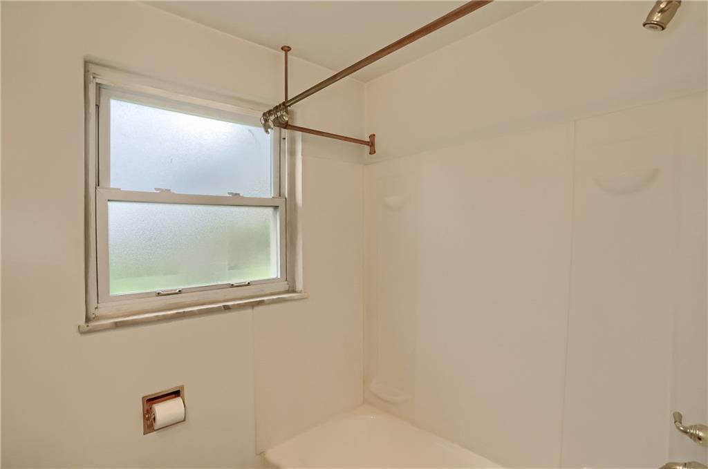 184 Florence Road New Brighton, PA 15066 - Photo 34 of 38 Gallery Image 34