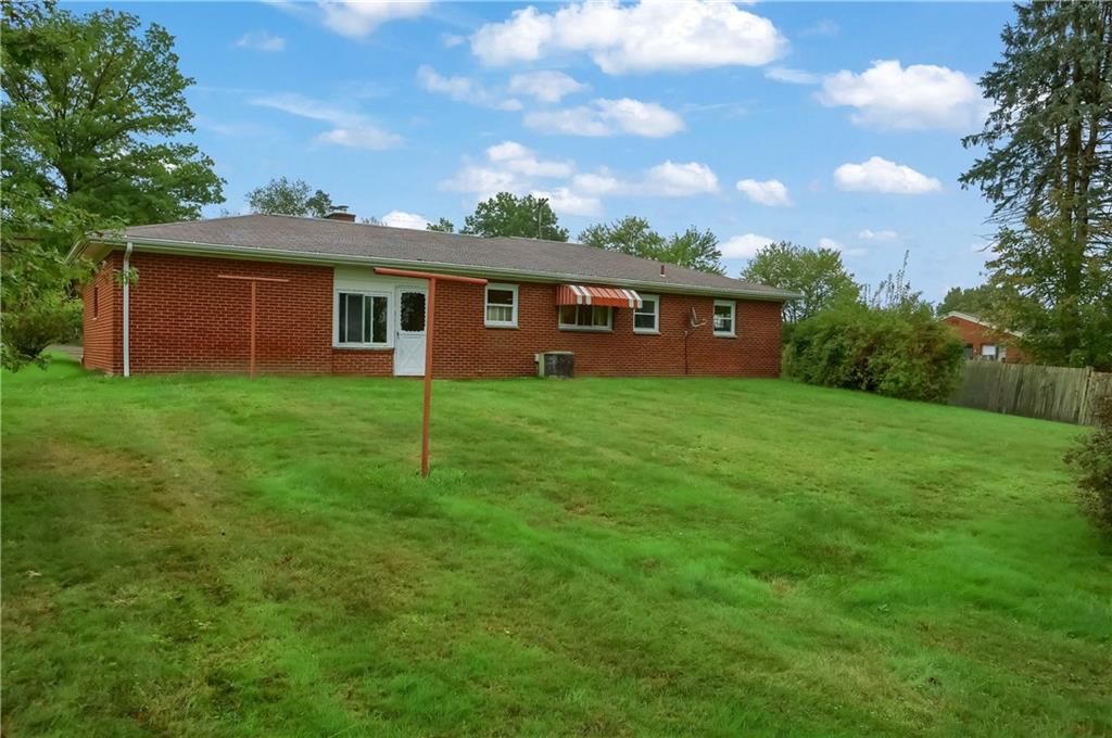 184 Florence Road New Brighton, PA 15066 - Photo 4 of 38 Gallery Image 4
