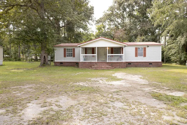 $189,000 | 206 Belfast Lane, Walterboro, SC 29488
