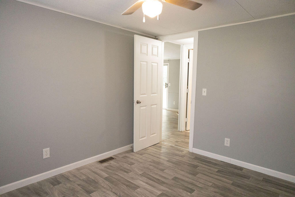 206 Belfast Lane Walterboro, SC 29488 - Photo 13 of 15 3T6A4607-2
