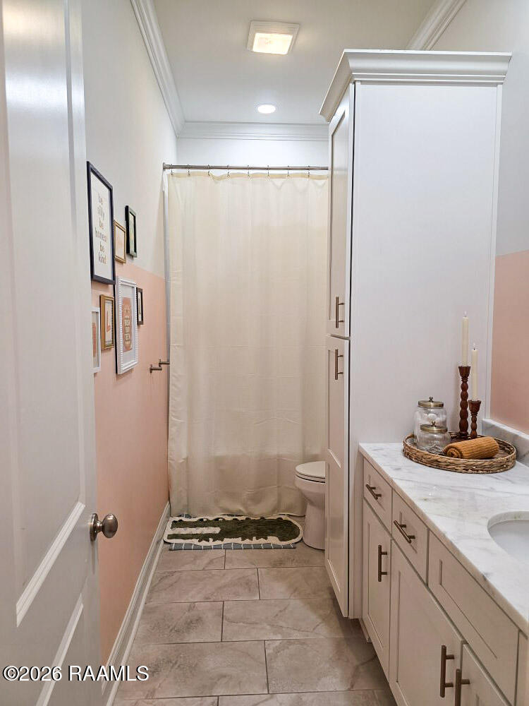 215 Timber Mill Street Lafayette, LA 70508 - Photo 22 of 31 Hall Bath