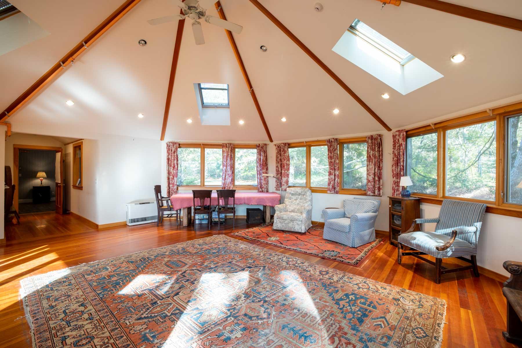 49 Old Courthouse Road West Tisbury, MA 02568 - Photo 23 of 37 49 Old Courthouse Rd-web-10