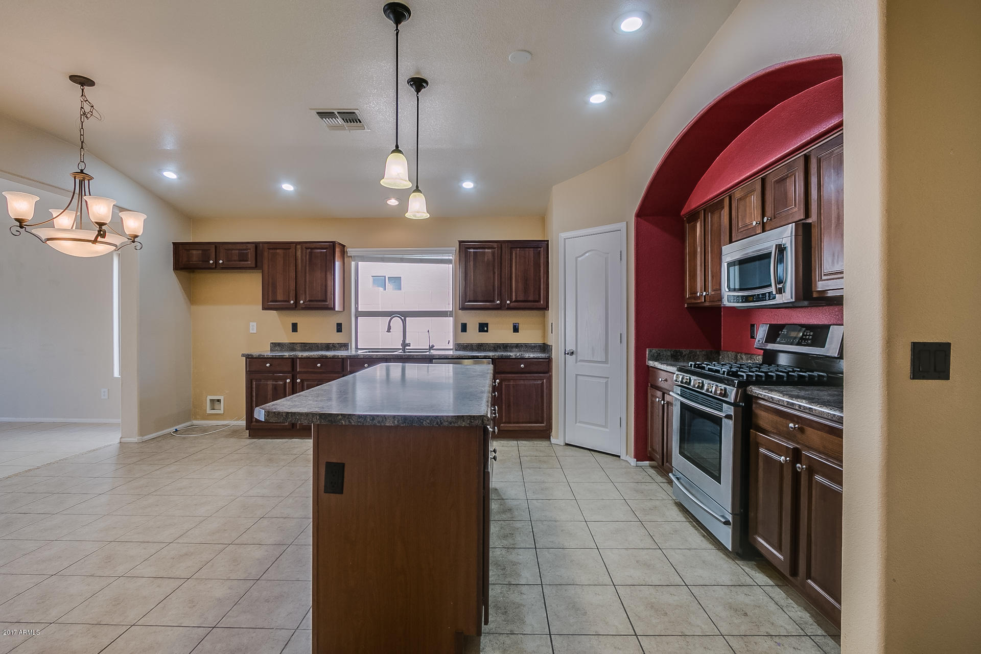 42628 West Venture Road Maricopa, AZ 85138 - Photo 15 of 23 Venture-26
