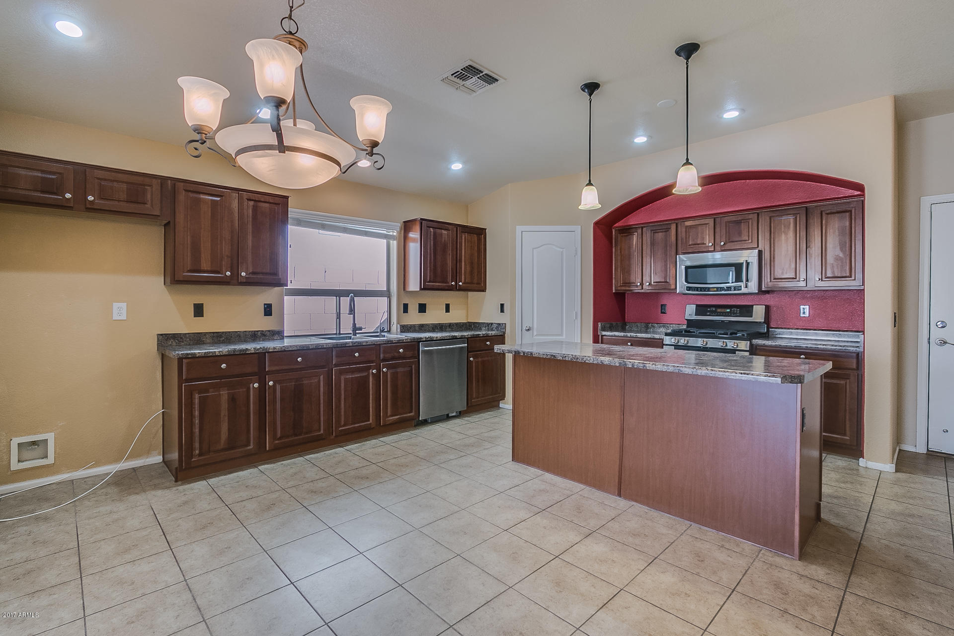 42628 West Venture Road Maricopa, AZ 85138 - Photo 16 of 23 Venture-27