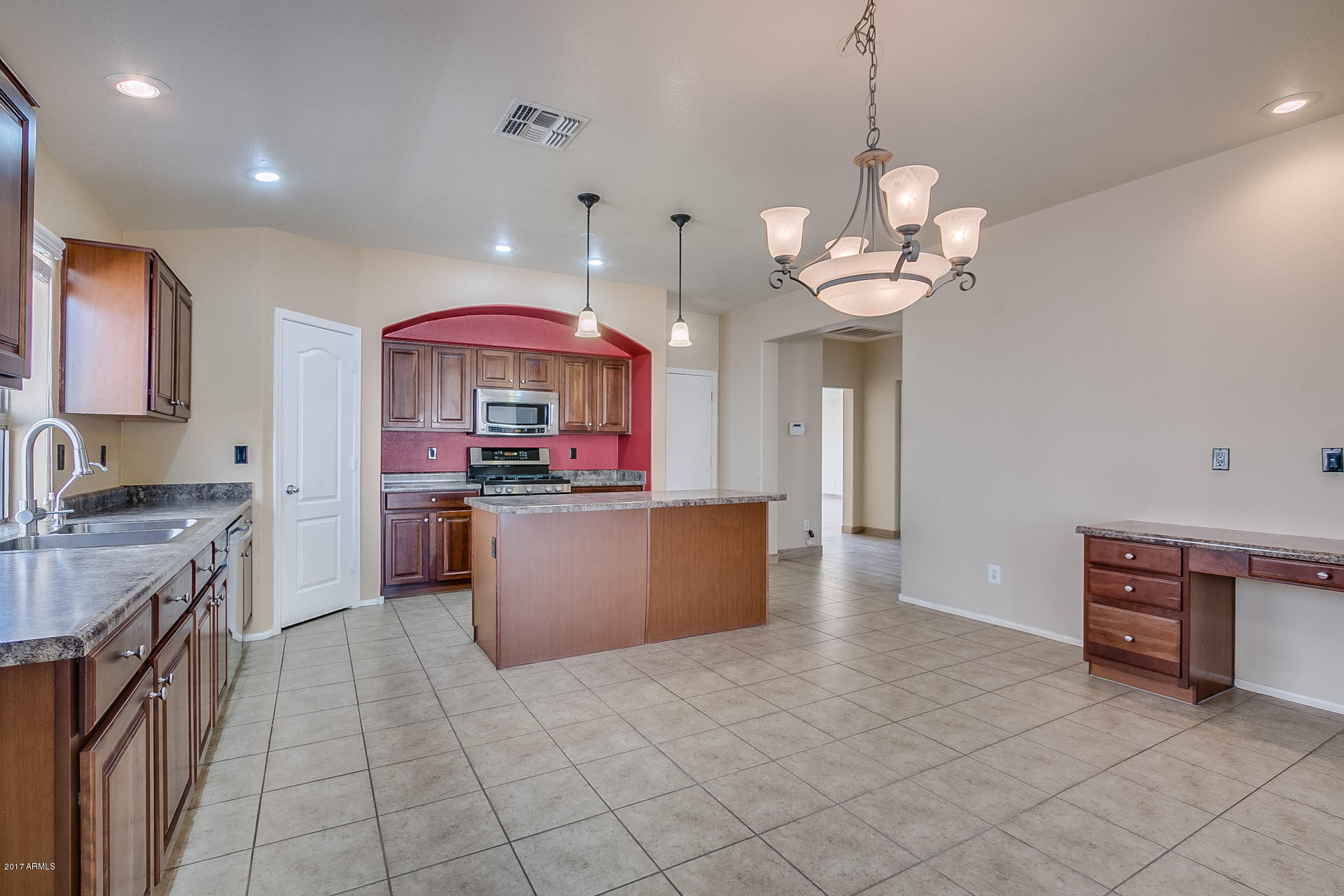 42628 West Venture Road Maricopa, AZ 85138 - Photo 17 of 23 Venture-29