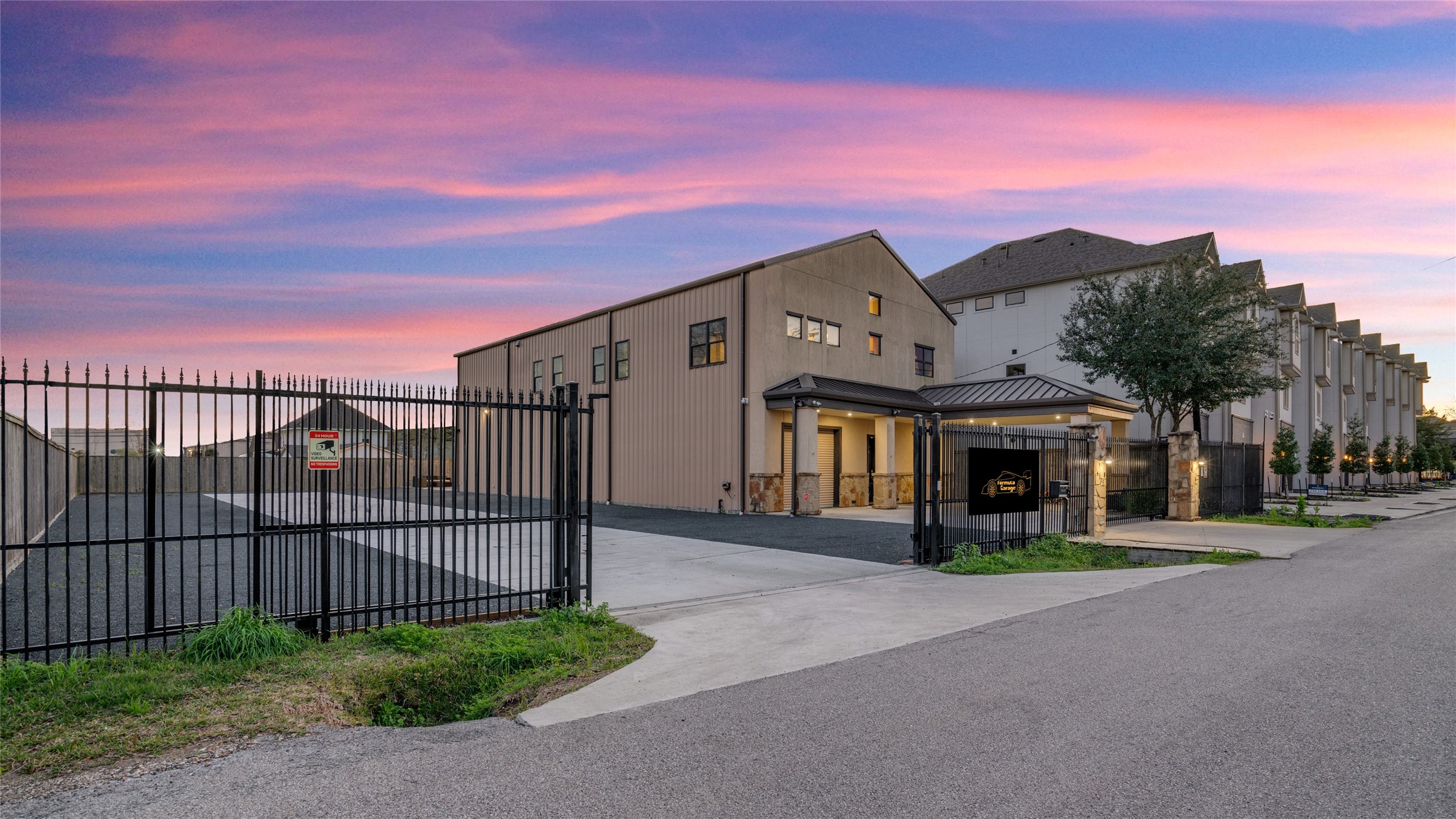 Fantastic two story commercial mixed-use opportunity inside the loop