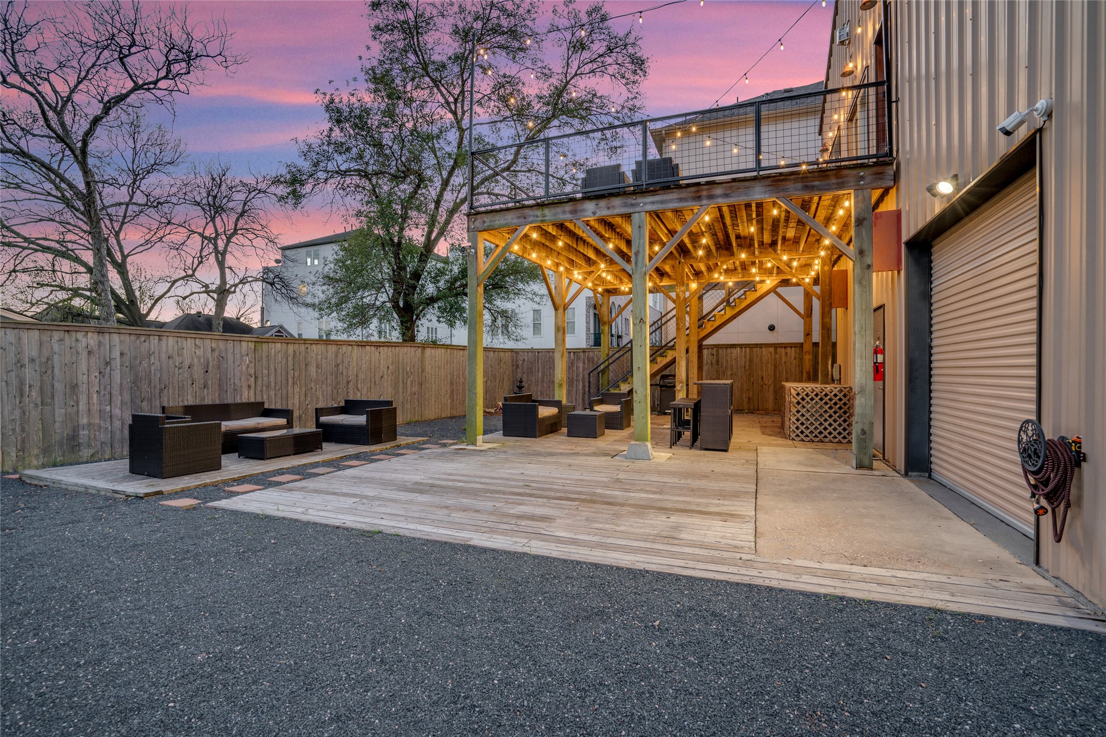4119 Allen Street Houston, TX 77007 - Photo 41 of 49 a view of a house with a patio