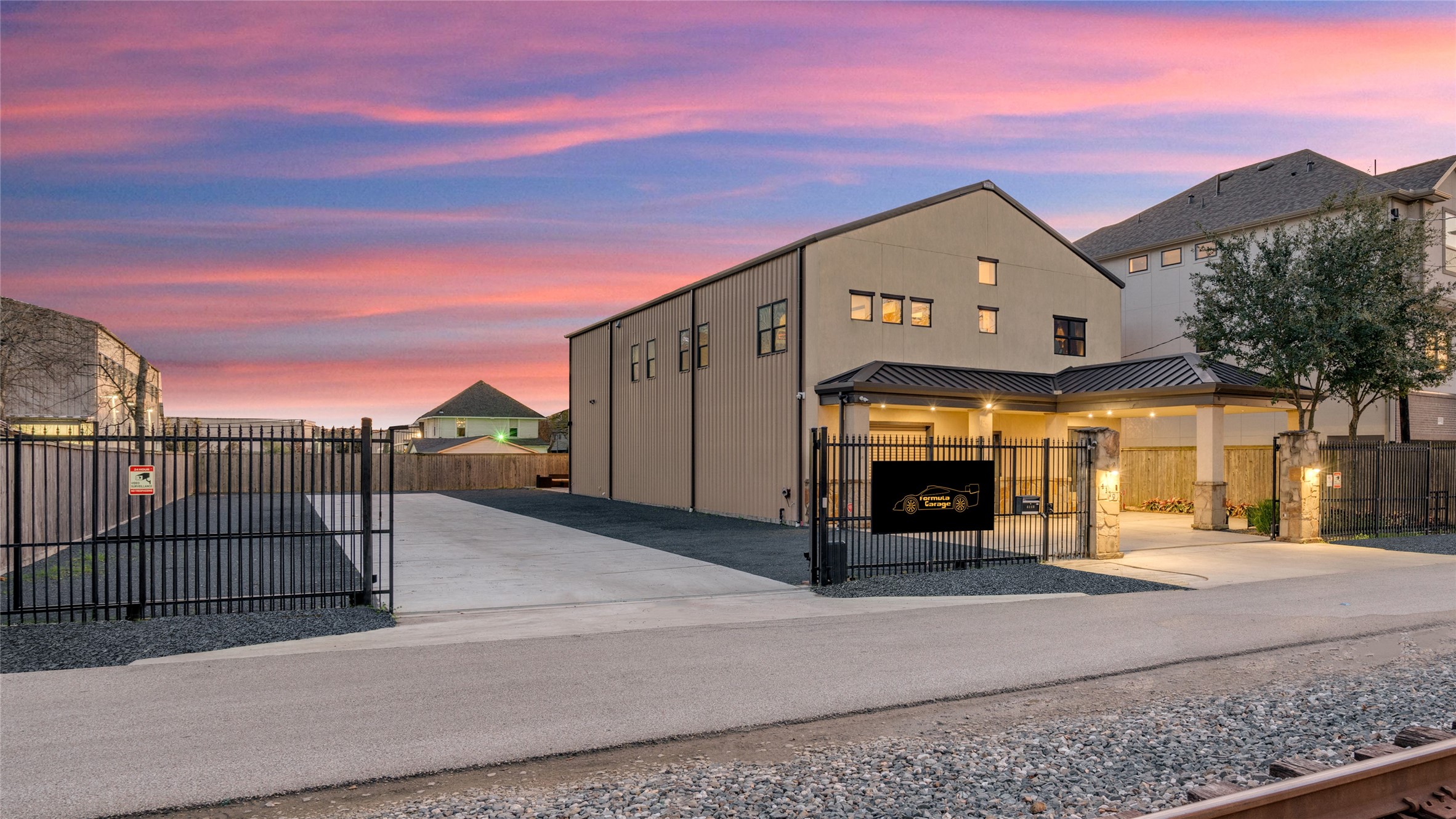 4119 Allen Street Houston, TX 77007 - Photo 47 of 49 a view of a building with a street