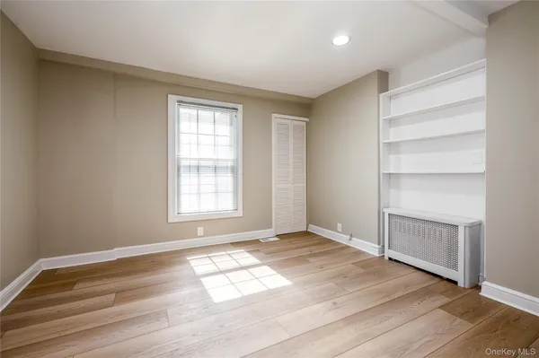 $4,300 | 20 Oldwood Road South, Unit 1, Port Washington, NY 11050