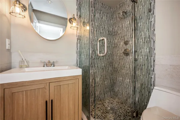 $4,300 | 20 Oldwood Road South, Unit 1, Port Washington, NY 11050