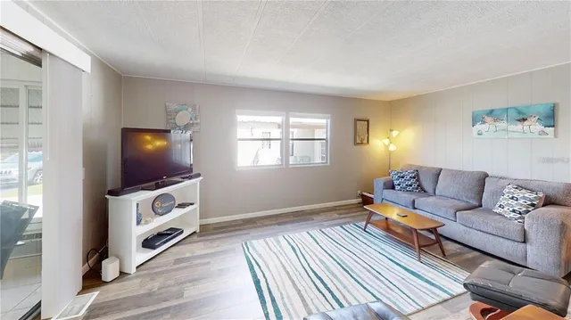 $189,000 | 218 Palm Air Drive, Osprey, FL 34229