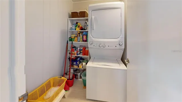 $189,000 | 218 Palm Air Drive, Osprey, FL 34229