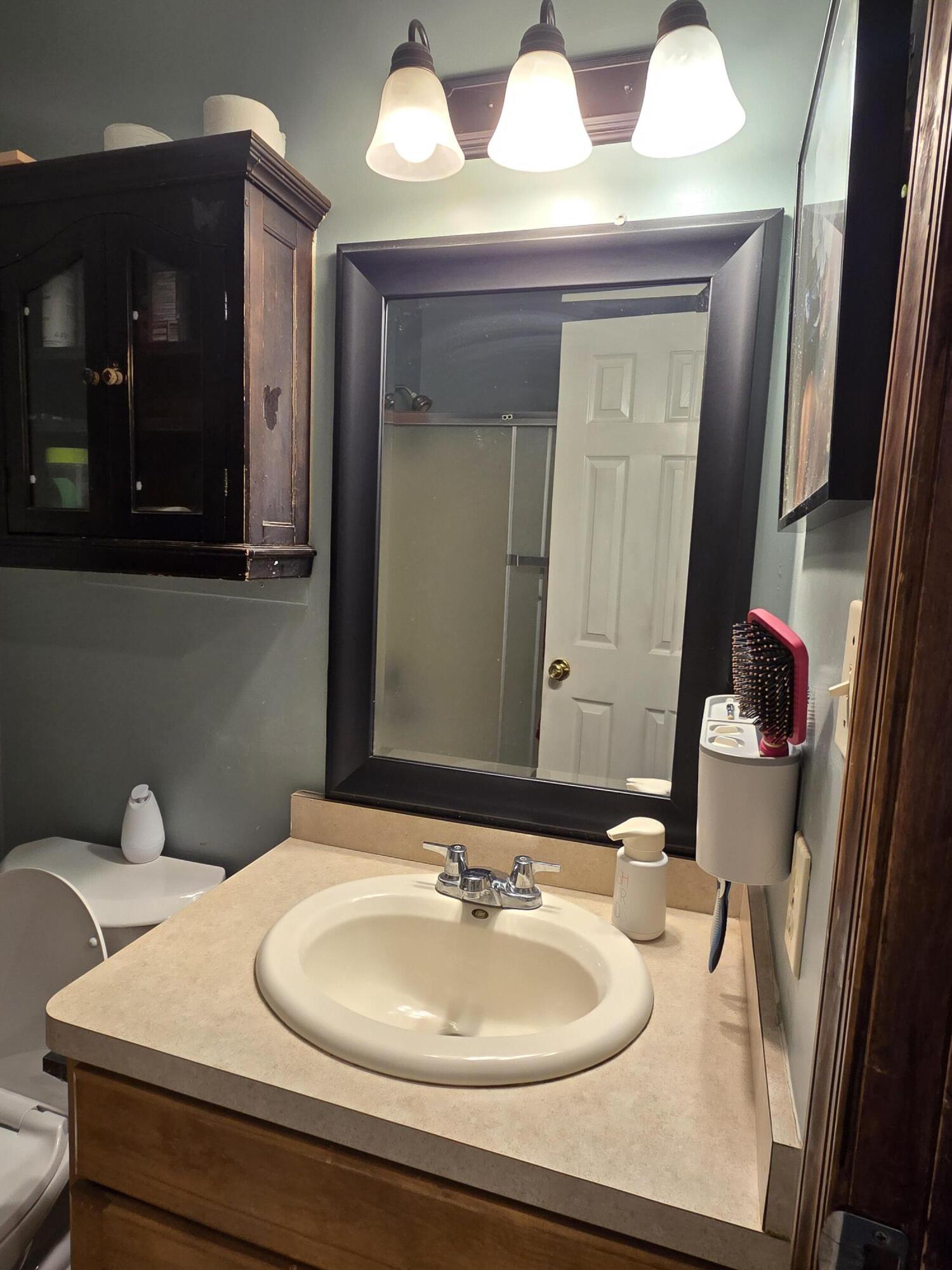 4231 Woodacre's Drive East Stroudsburg, PA 18301 - Photo 15 of 37 20250303_132800