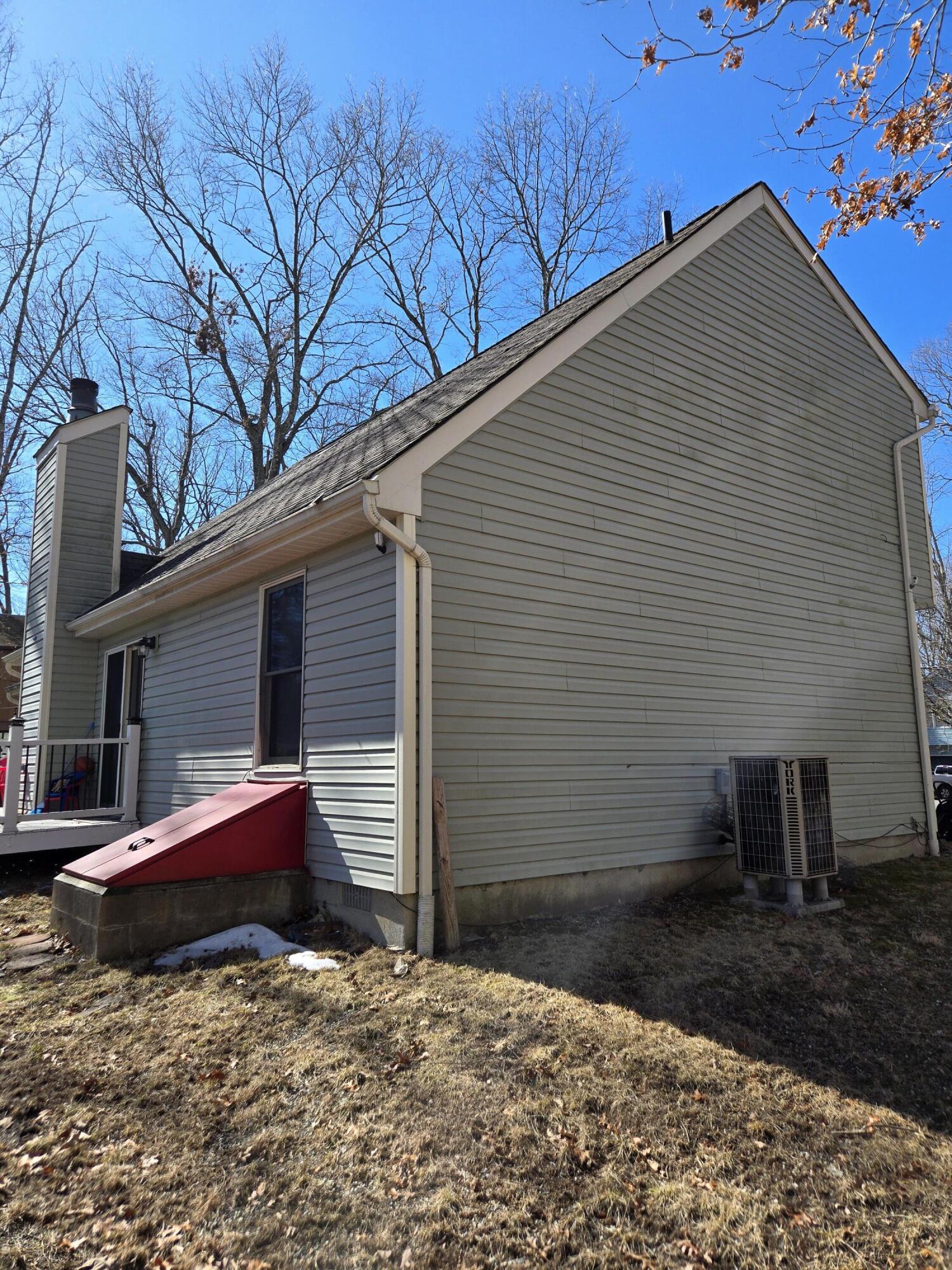 4231 Woodacre's Drive East Stroudsburg, PA 18301 - Photo 27 of 37 20250303_131942