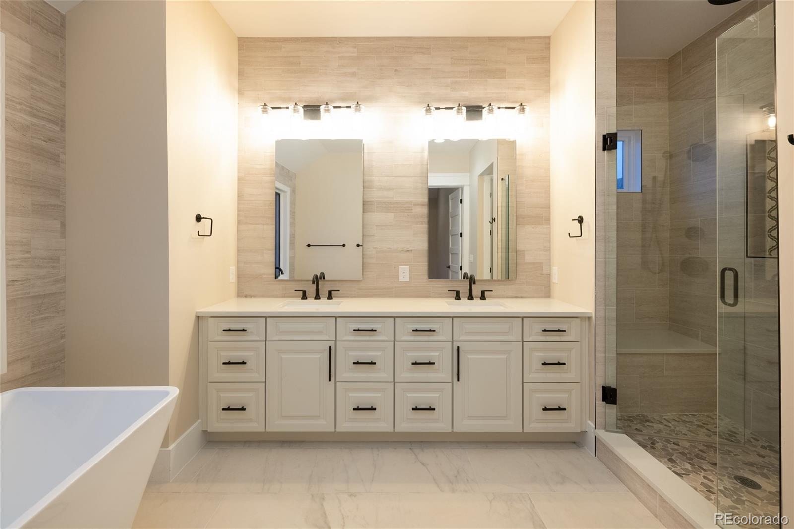 7876 Raphael Lane Littleton, CO 80125 - Photo 18 of 39 Gallery Image 18