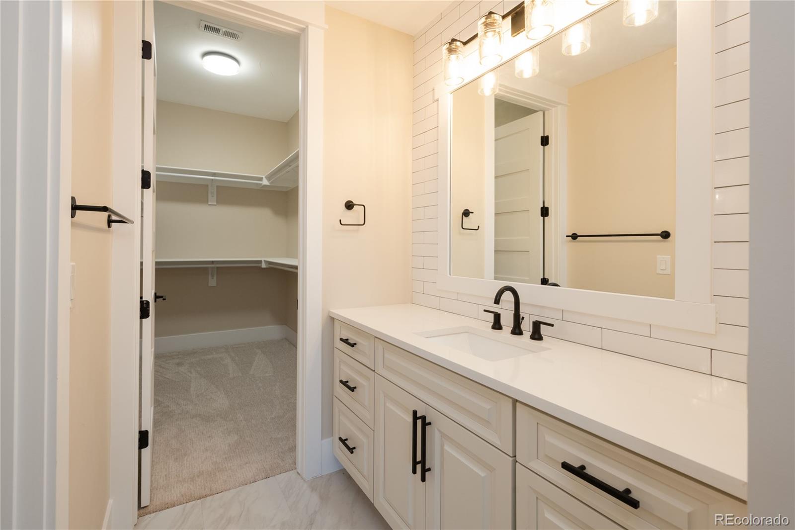 7876 Raphael Lane Littleton, CO 80125 - Photo 30 of 39 Gallery Image 30