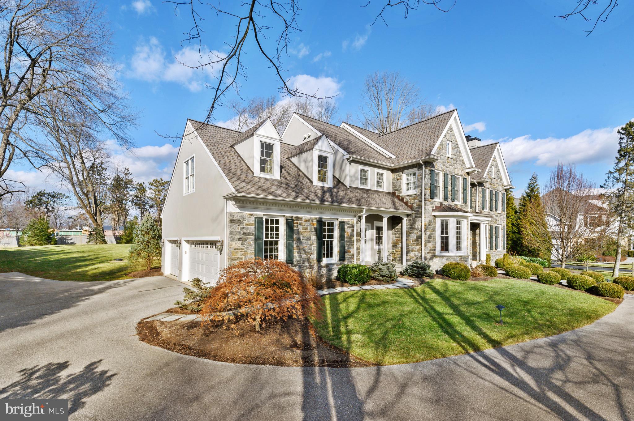 333 Exeter Road Devon, PA 19333 - Photo 4 of 39 3 car garage with stately approach