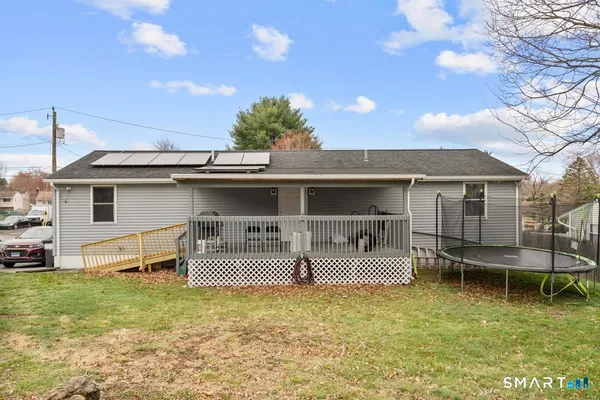 $415,000 | 15 Spread Oak Lane, Waterbury, CT 06704