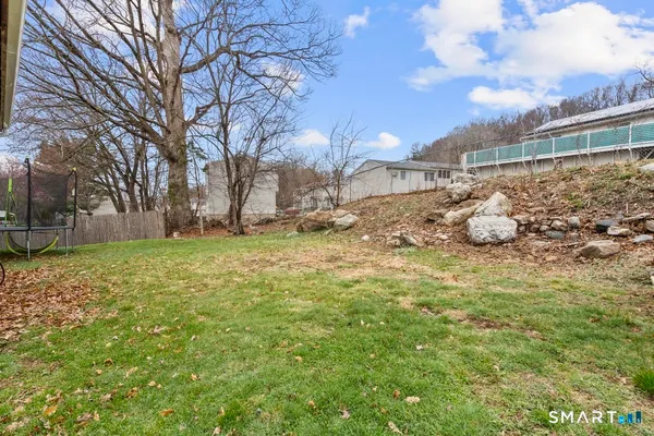 $415,000 | 15 Spread Oak Lane, Waterbury, CT 06704