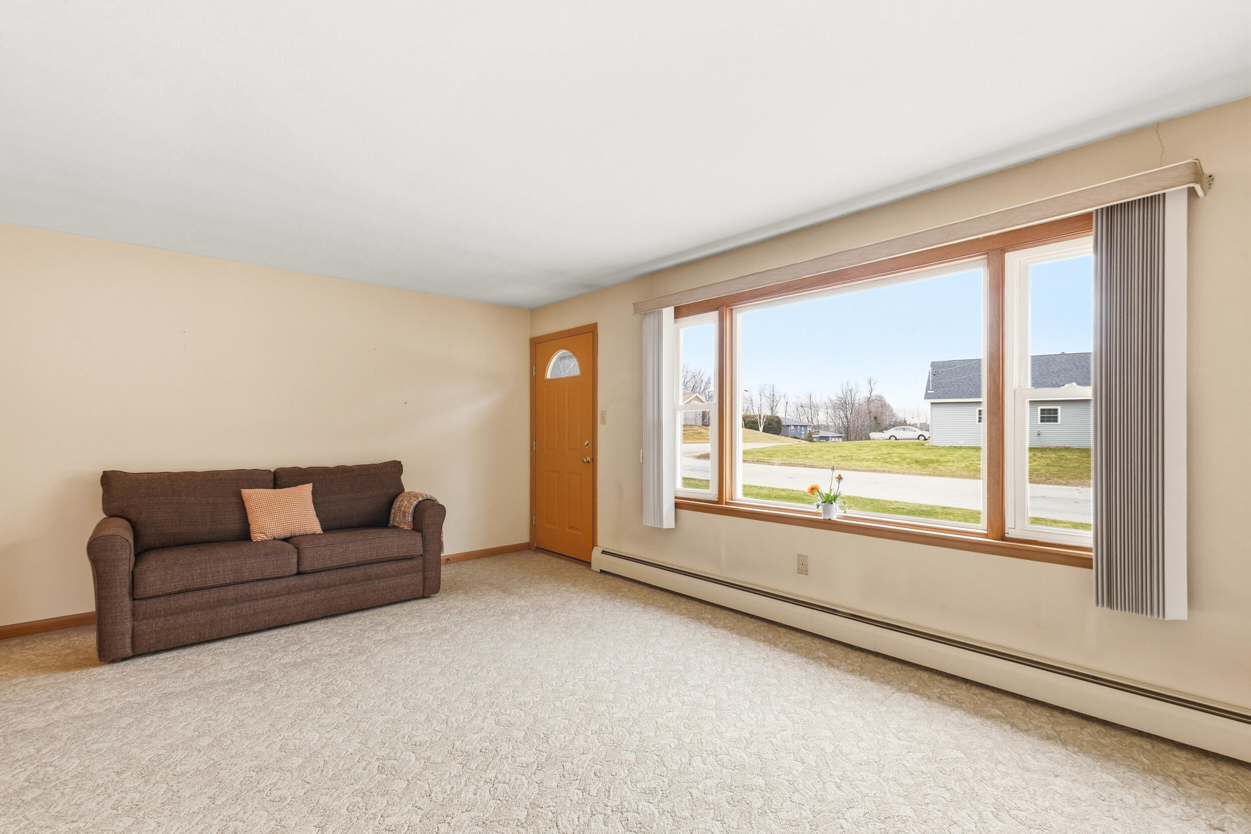 47 Stevens Street Lewiston, ME 04240 - Photo 12 of 29 47 stevens st lewiston_010