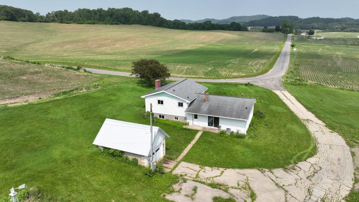 1000 Glomstad Road Holmen, WI 54636 - Photo 6 of 17 04_Glomstad Rd