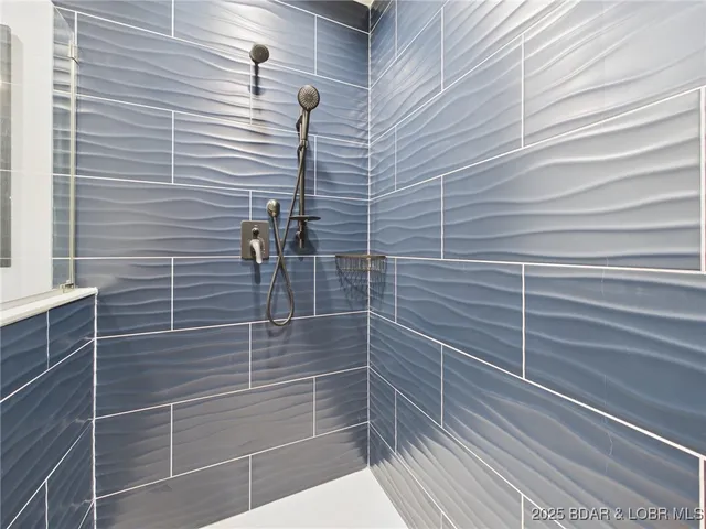 $249,500 | 100 Mayerling Drive, Laurie, MO 65037