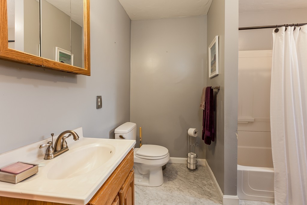 95 Turner Road Scituate, MA 02066 - Photo 13 of 26