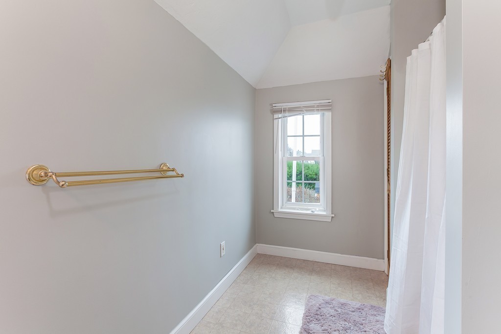 95 Turner Road Scituate, MA 02066 - Photo 17 of 26