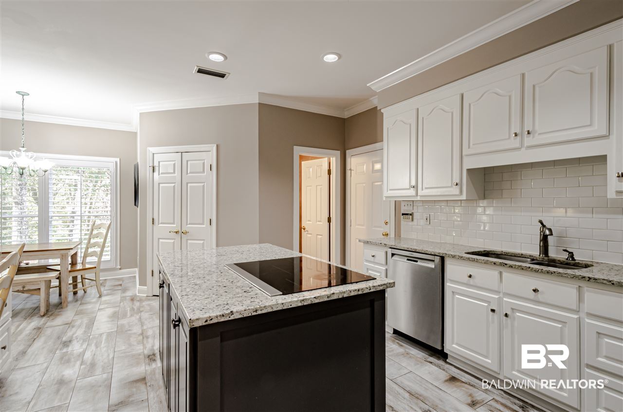 112 Mockingbird Lane Fairhope, AL 36532 - Photo 17 of 50 Kitchen