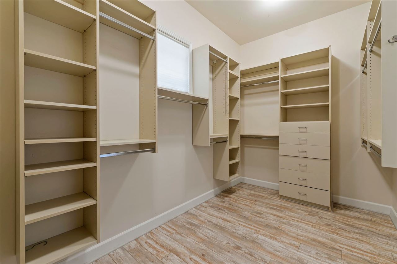 620 Mapuana Place Wailuku, HI 96793 - Photo 18 of 30 a view of walk in closet with empty racks
