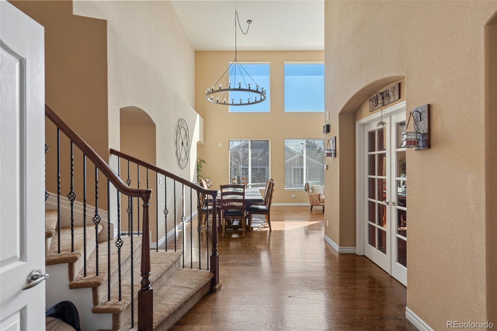10764 Glengate Circle Highlands Ranch, CO 80130 - Photo 6 of 38 Gallery Image 6