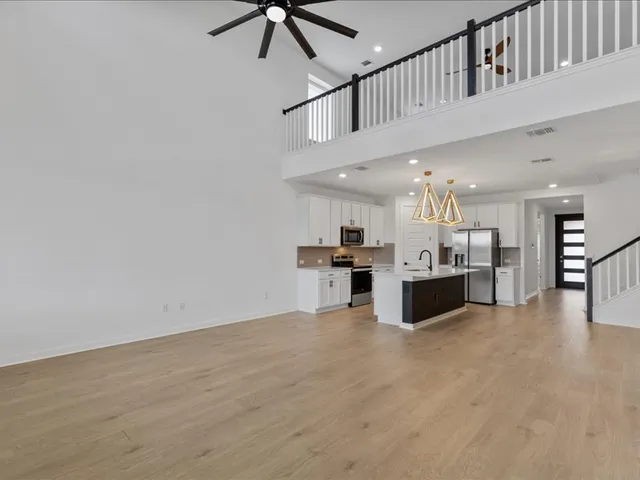 $590,000 | 204 Mystic Cyn Lane, Georgetown, TX 78628