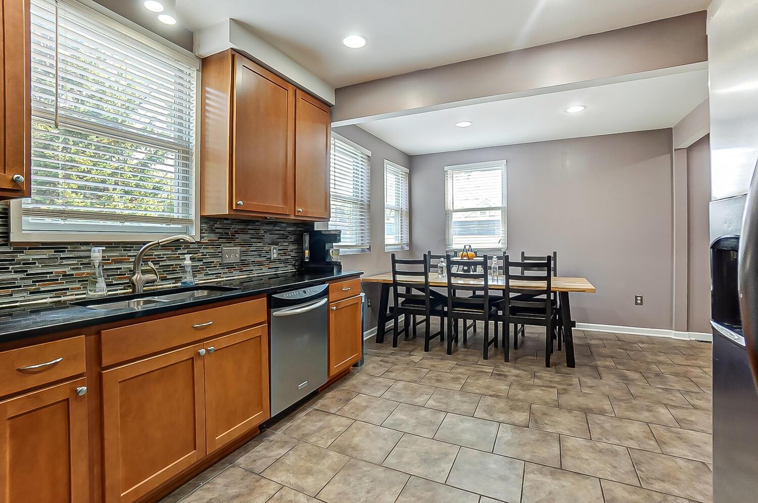 187 Tibet Road Columbus, OH 43202 - Photo 23 of 53 50042053-014_web