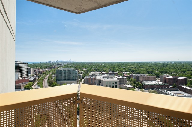 1720 Maple Avenue, Unit 2670 Evanston, IL 60201 - Photo 9 of 12