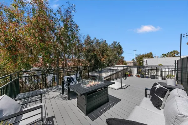 $1,199,000 | 3512 Pacific Avenue, Unit 2, Marina del Rey, CA 90292