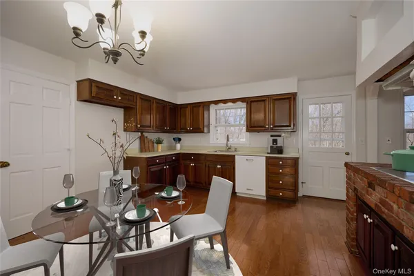 $585,000 | 78 Miller Hill Drive, LaGrangeville, NY 12540